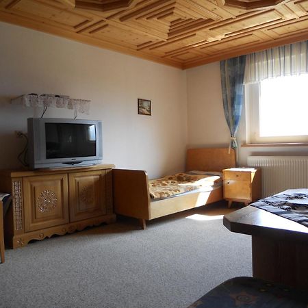 Ferienwohnungen/Holiday Apartments Lederer Reisach Dış mekan fotoğraf